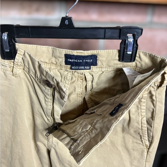 American Eagle khaki pants-slim fit. Size 26x28 - Picture 4 of 7